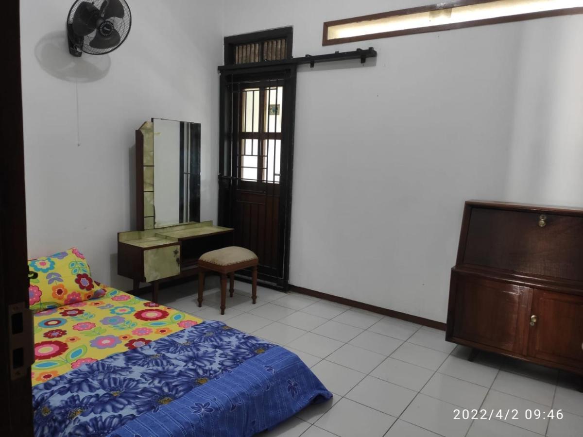 Kelana 2 Nice Homestay Semarang Eksteriør bilde